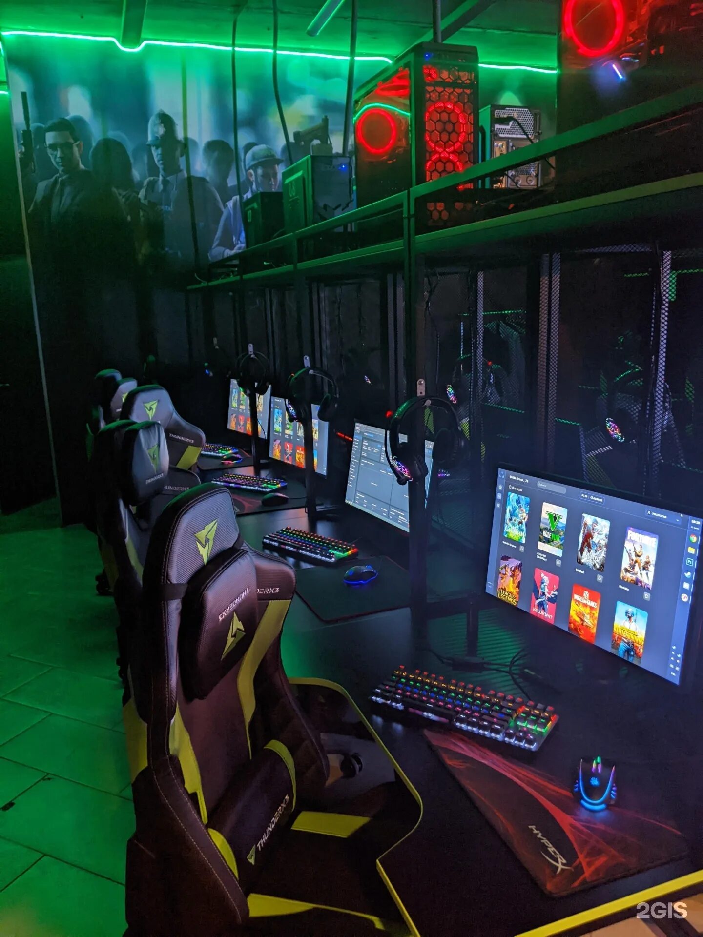 Strike arena просп академика сахарова 51 фото Arena striking