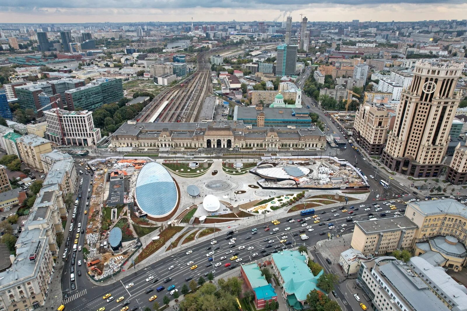 Superstep павелецкая площадь 3 фото Собянин открыл центральную часть нового парка на Павелецкой площади - Комплекс г