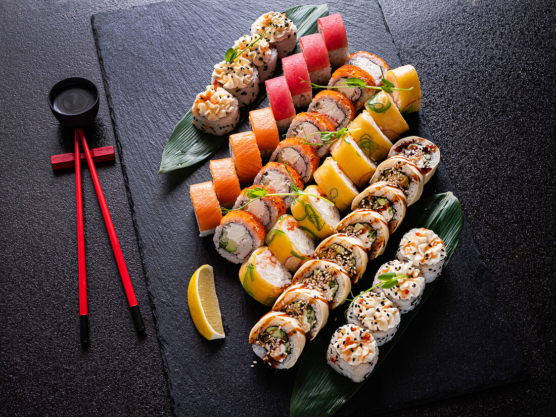 Sushi dimbo комсомольская ул 18 фото Takumi Sushi заказать доставку еды. Меню ресторана "Takumi Sushi" в Москве