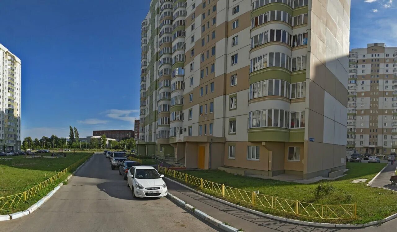 T2 просп вячеслава клыкова 92 фото Апартаменты Клыкова