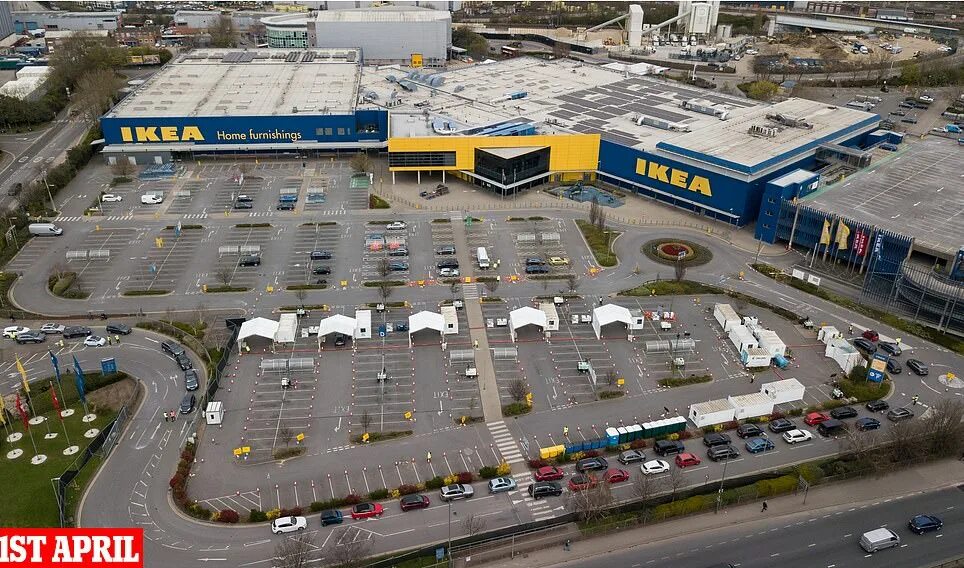 Taksim 1 микрорайон икеа химки фото Coronavirus England: IKEA opens to THREE-HOUR queues Daily Mail Online