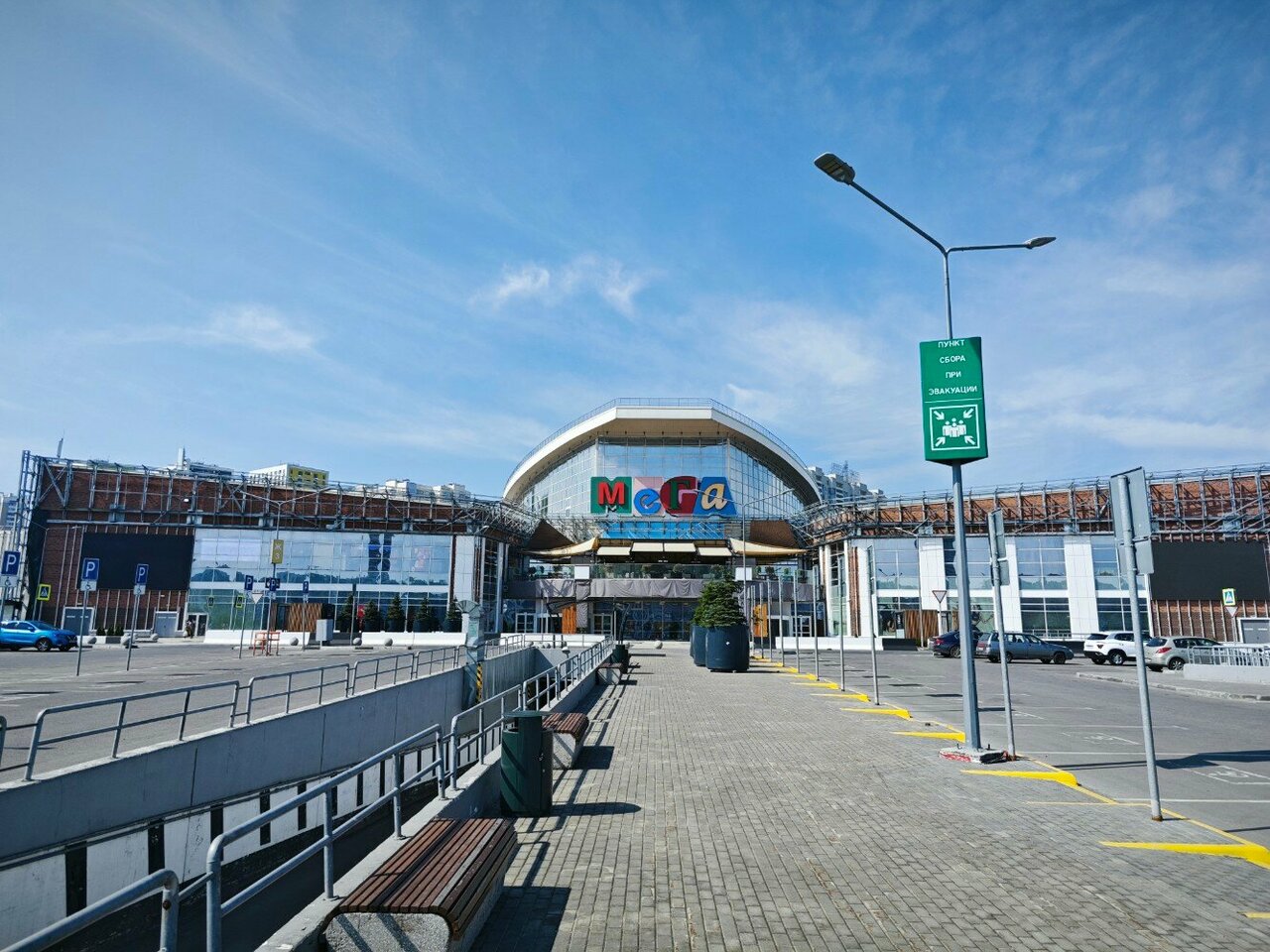 Taksim 1 микрорайон икеа химки фото Foto: 12 Storeez, kiyim-kechaklar do‘koni, Khimki, mikrorayon IKEA, 1 - Yandex M