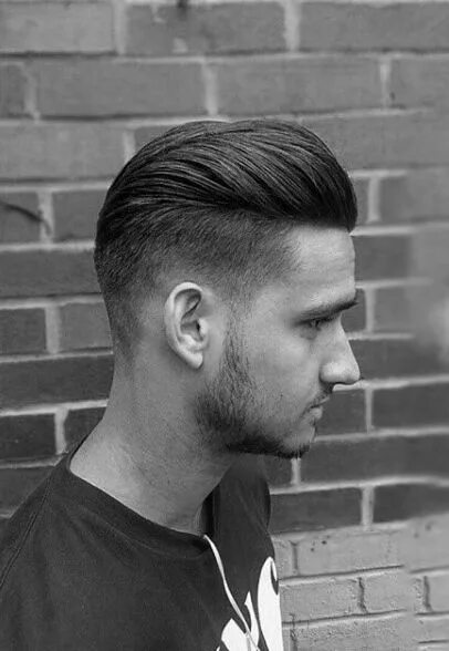 Taper fade стрижка длинная Mens Hairstyles Fade #hairstyleideas Mens haircuts fade, Fade haircut, Taper fad