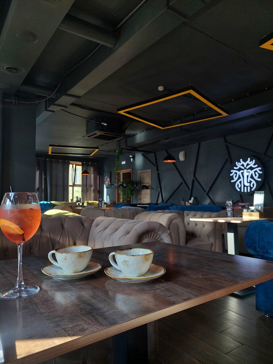Taylor ул гагарина 14 омск фото Foto: Taylor, restoran, Omsk, Gagarina Street, 14 - Yandex Maps