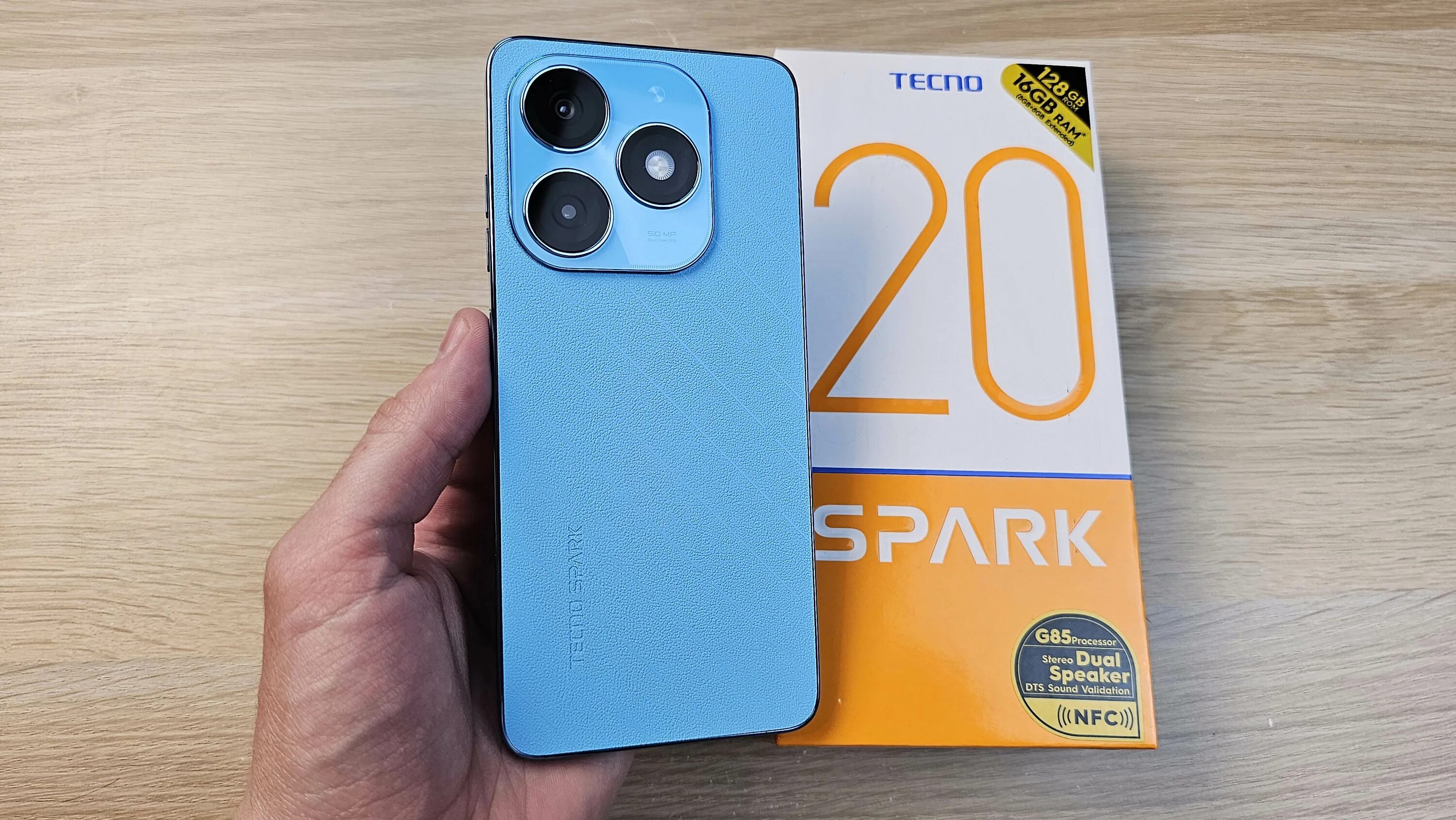 Tecno spark 20 pro фото TECNO SPARK 20 - ОТЛИЧНЫЙ БЮДЖЕТНЫЙ ТЕЛЕФОН ЗА 10000 РУБЛЕЙ! - смотреть видео он