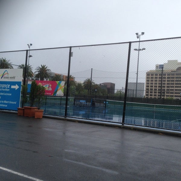 Tennis world ул бутырский вал 32 фото Tennis World Albert Reserve - 1 tip from 80 visitors