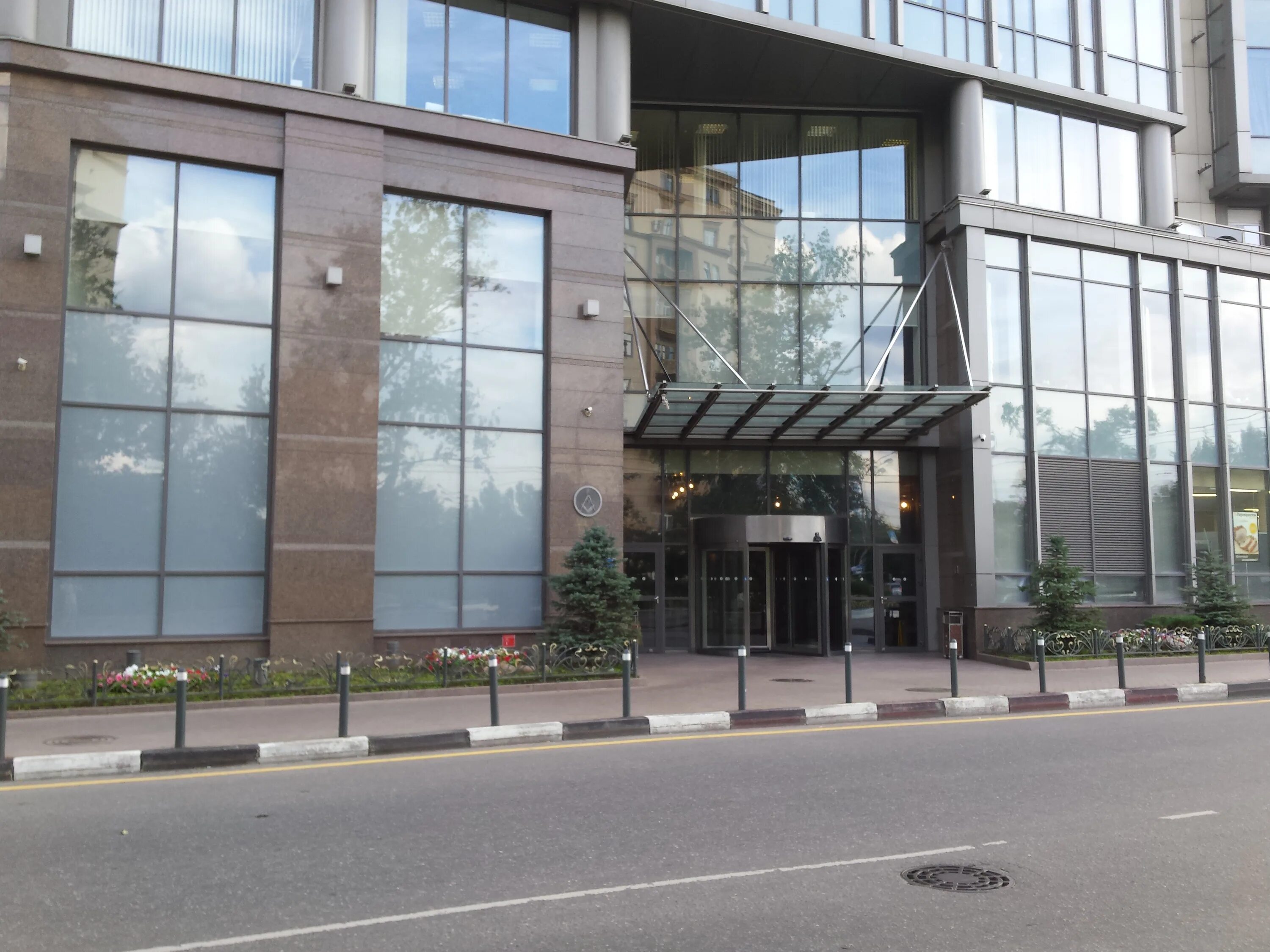 Teriyaki ленинский просп 15 москва фото Photo: Sberbank, ATM, Moscow, Leninsky Avenue, 15А - Yandex Maps