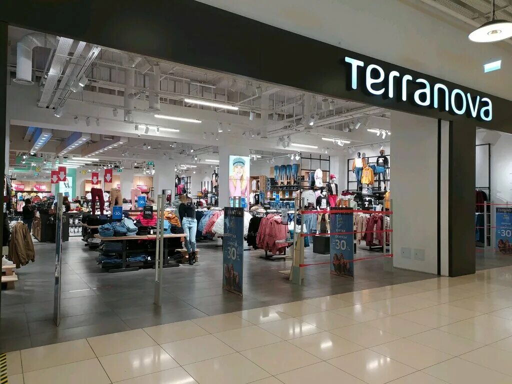 Terranova outlet ул карла маркса 10 фото Terranova, clothing store, Россия, Москва, Ходынский бульвар, 4 - Yandex.Maps