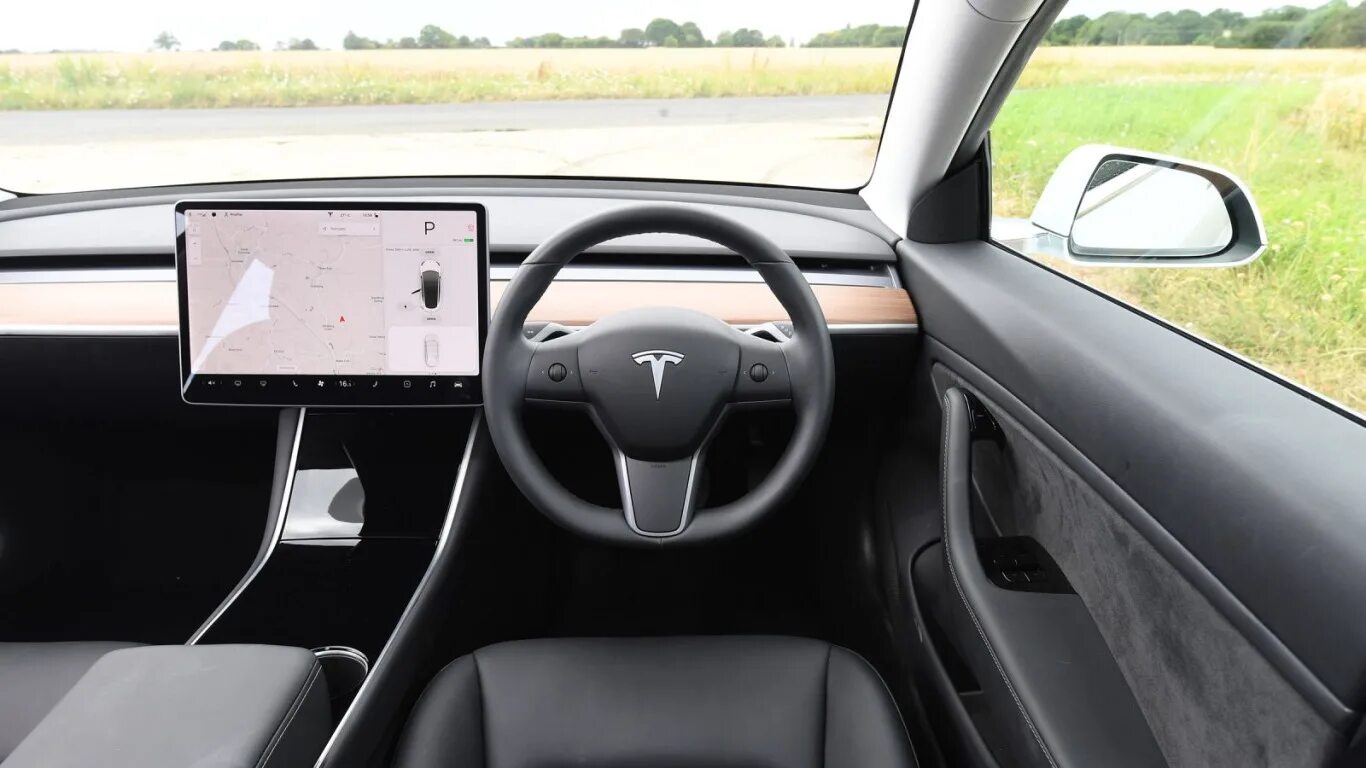 Tesla фото салона Почему полного Автопилота Tesla до сих пор НЕТ