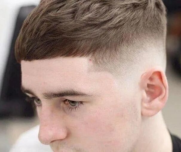 Texture crop стрижка мужская Hello, I am a master with 2 years experience, going model for a crop haircut Req
