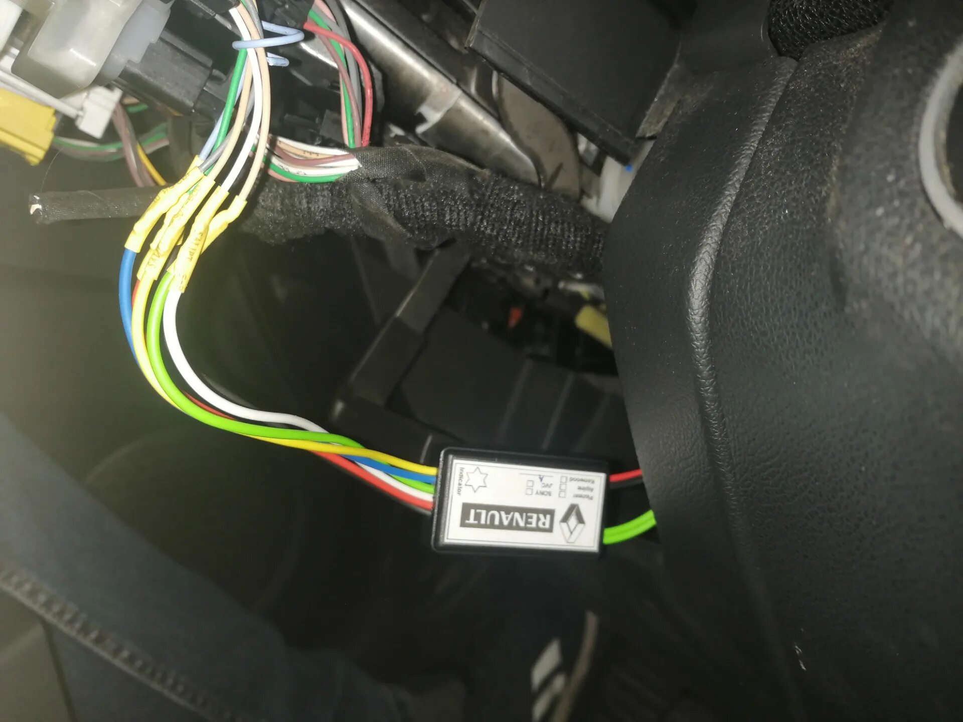 Teyes подключение кнопок руля Laguna 3 установка Android магнитолы teyes - Renault Laguna III, 1,5 л, 2010 год