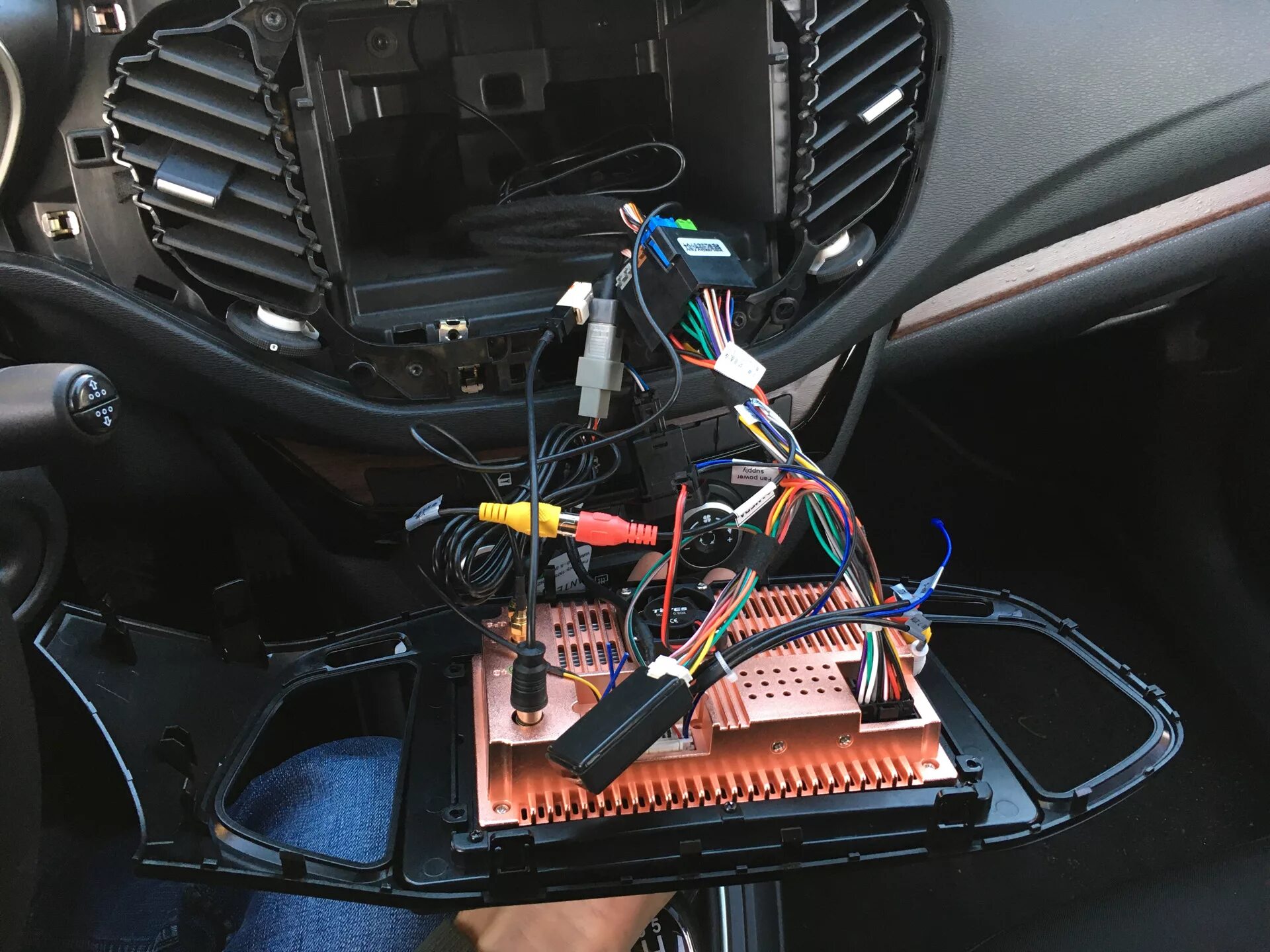 Teyes провода подключения Teyes Spro 4+64. Отзыв и обновление ПО. - Lada Vesta, 1,6 л, 2018 года автозвук 