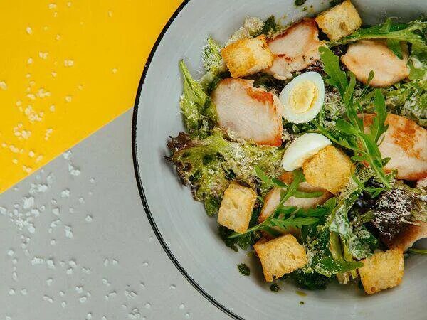 The kitcha ул энгельса 15 фото Заказать "Цезарь с цыпленком" из The Kitcha в Сургуте через Яндекс Еду