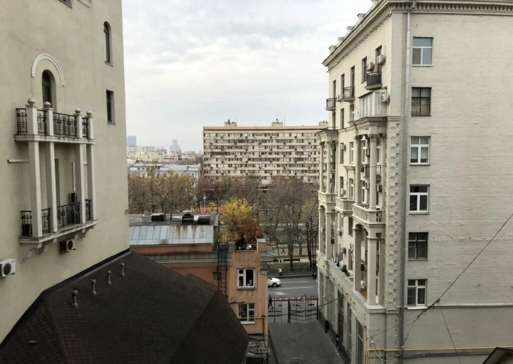 The puh большой гнездниковский пер 3 фото Продажа комнаты Москва, метро Тверская, Большой Гнездниковский переулок 10, цена