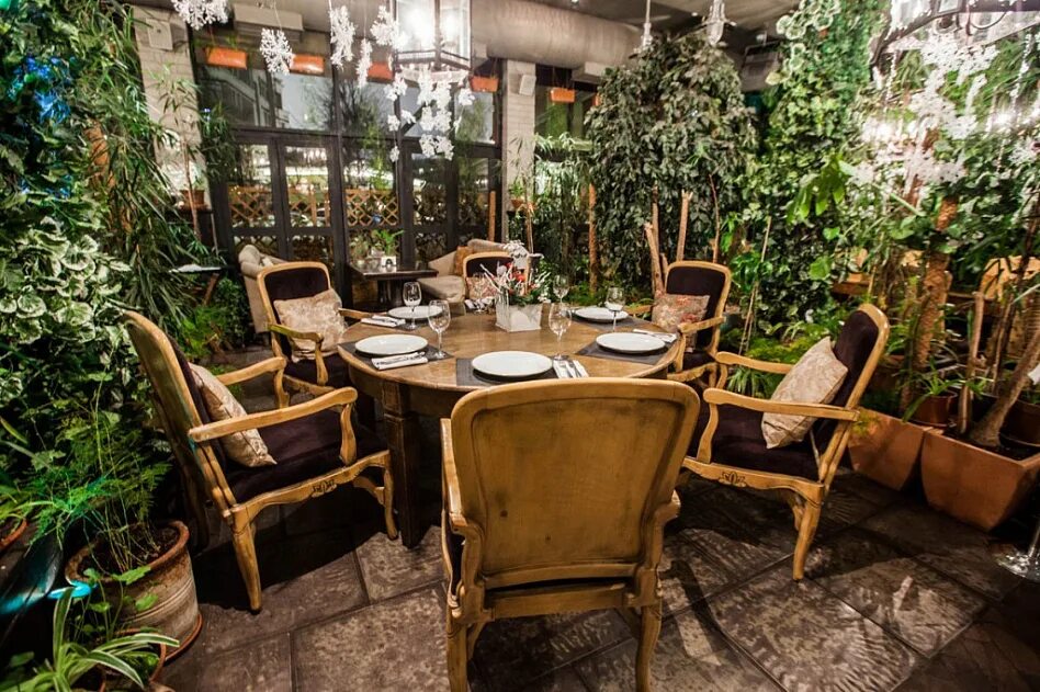 The сад terrace трудовая ул 2б фото Ресторан The Сад (закрыт). Москва, Якиманская наб., д. 4, стр. 1 - Официальный с