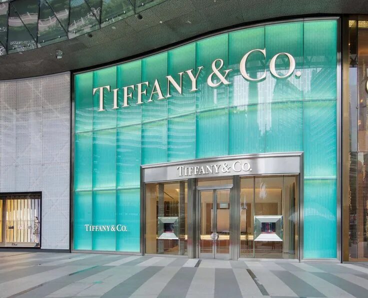 Tiffany ленинская ул 16 фото Tiffany & Co. Unveils 1st Street-front Facing Duplex store in Singapore SENATUS 