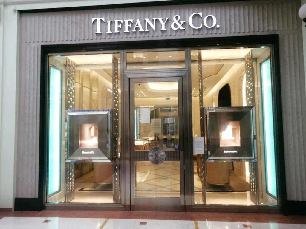 Tiffany ул дзержинского 47а фото Временно не работает: Tiffany&Co, ювелирный магазин, Москва, улица Петровка, 10 
