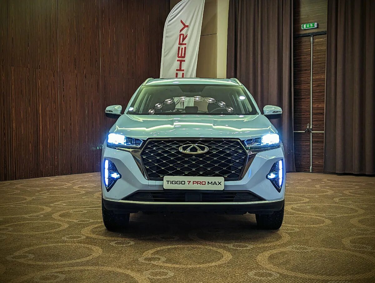 Tiggo 7 pro max 2024 фото Рестайлинг на "МАХималках": что нового в Chery Tiggo 7 Pro Max и сколько все это