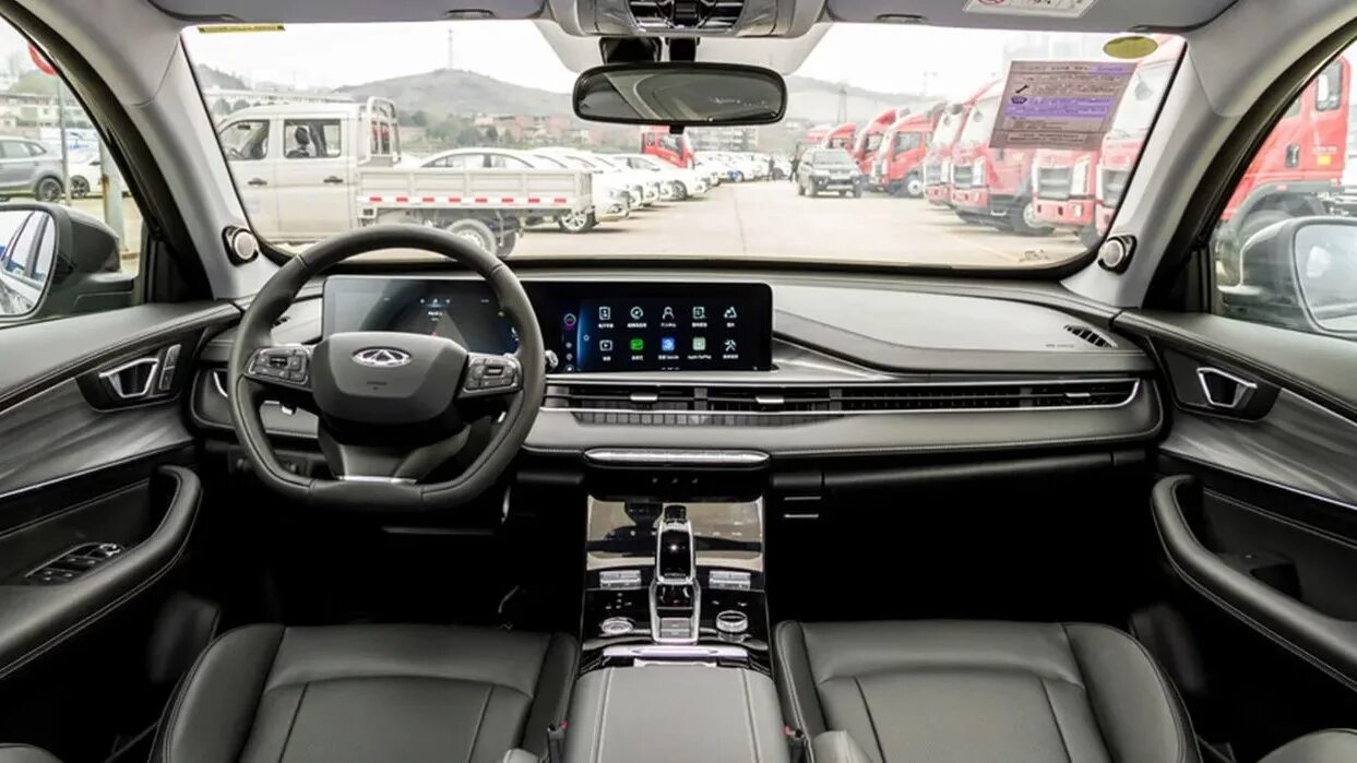 Tiggo 7 pro max фото салона Chery Tiggo 8 Pro Max 2.0 бензиновый 2022 баклажан на DRIVE2