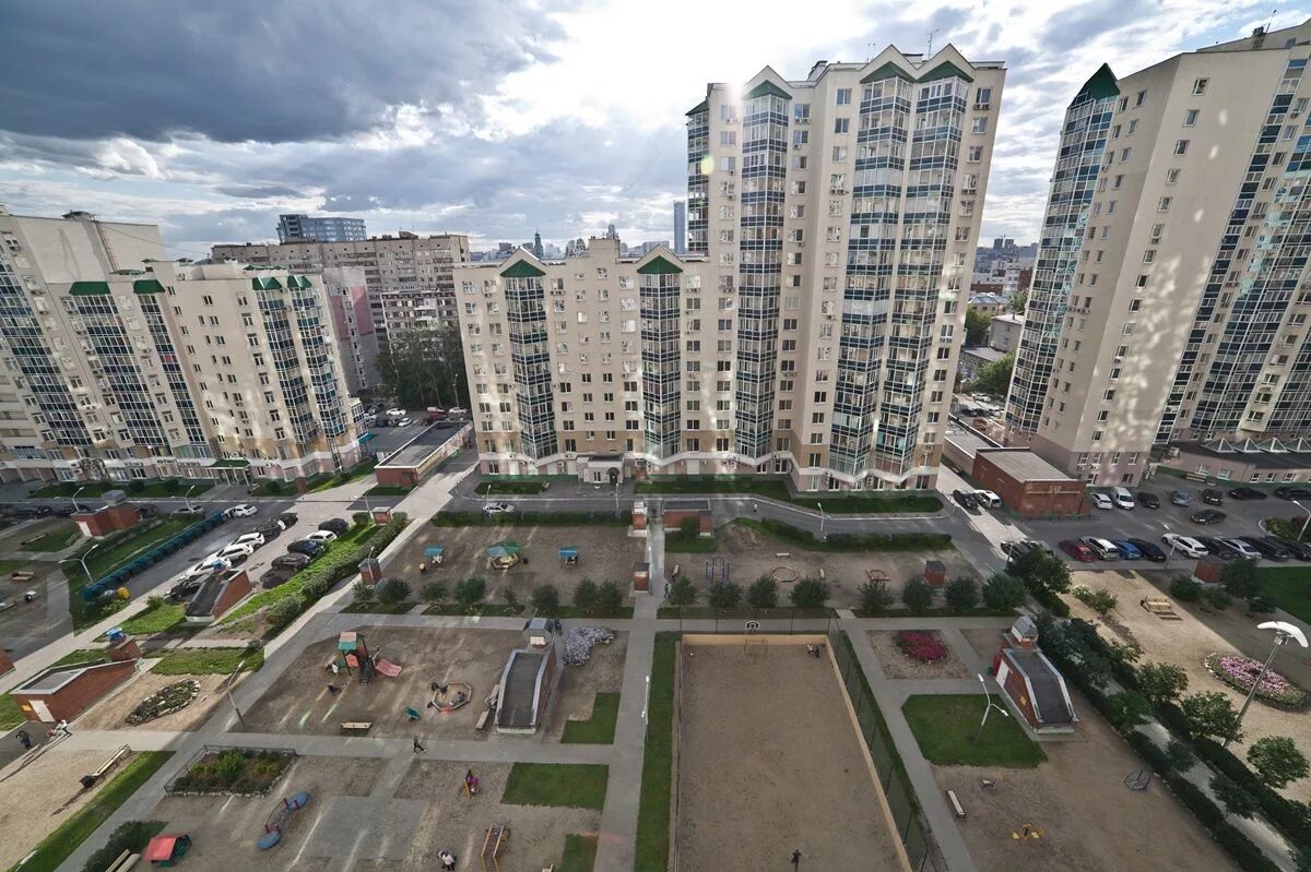 Titos ул бажова 68 екатеринбург фото Бажова, 68, 1-комнатная квартира посуточно в центре Екатеринбурга - Марьин Дом