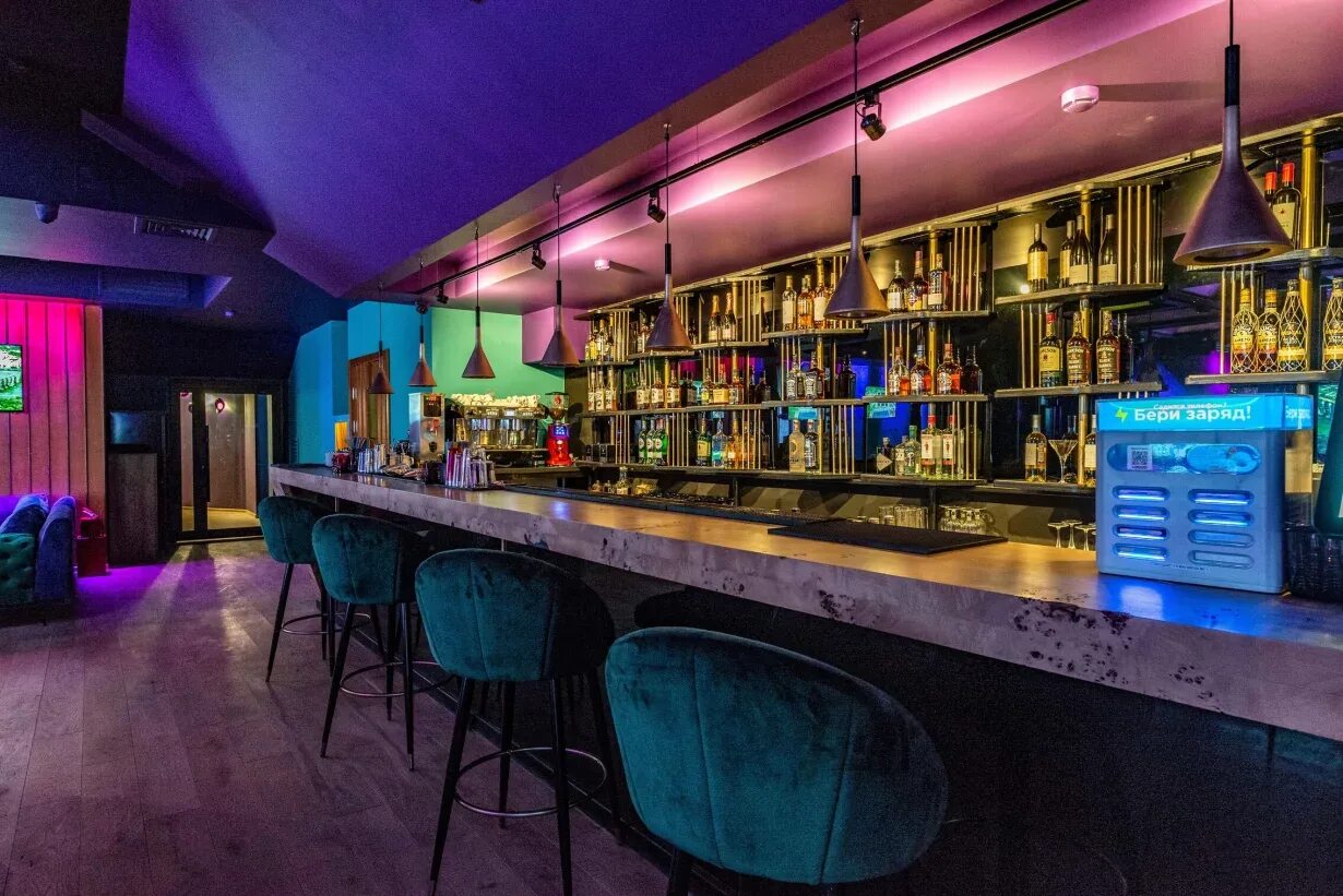 Tm lounge bar комсомольская ул 13б фото Клуб "Pipl" / "Пипл", Москва: бронирование, цены, меню, адрес, фото, отзывы - Оф