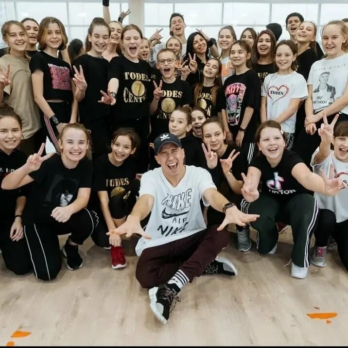 Todes ул 1 мая 168 фото Todes, dance school, Krasnodar, Stavropolskaya Street, 312 - Yandex Maps