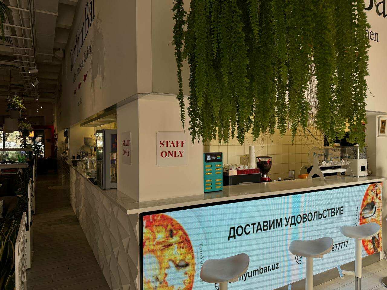 Tomyumbar просп космонавтов 108д фото Foto: TomYumBar, restoran, Toshkent, Taras Shevchenko koʻchasi, 21А - Yandex Map