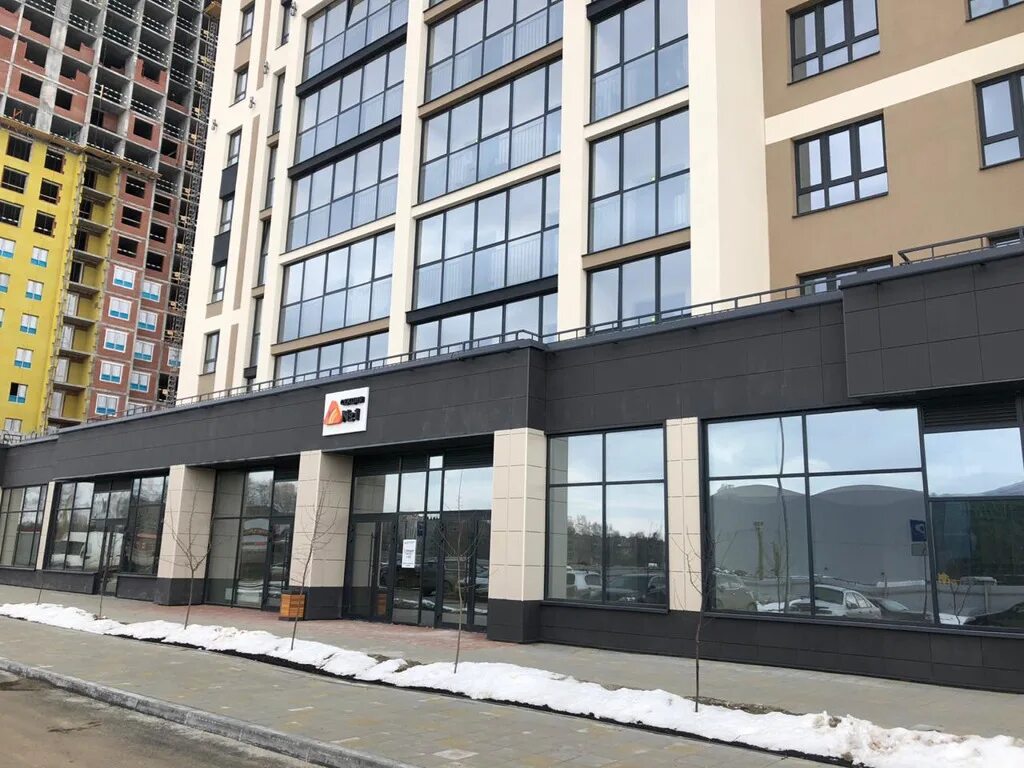 Tomyumbar просп космонавтов 108д фото Аренда коммерческой недвижимости в Екатеринбурге, с фото - E1.КОММЕРЧЕСКАЯ НЕДВИ