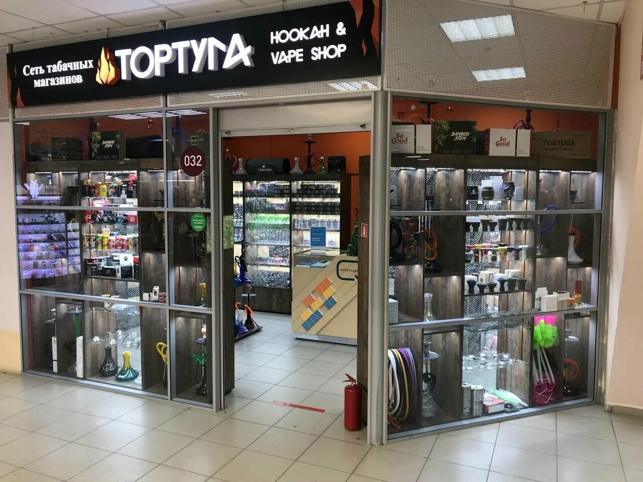 Tortuga ул тольятти 27а новокузнецк фото Отзывы о "Тортуга", Россия, Самарская область, Тольятти, улица Дзержинского, 17А