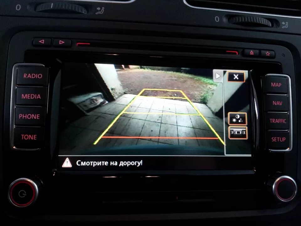 Touareg подключение камеры Магнитола RNS 510 и камера заднего вида (Video) - Volkswagen Golf Mk6 GTI, 2 л, 