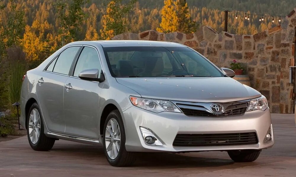 Toyota 50 фото В США представили новое поколение Toyota Camry :: Autonews