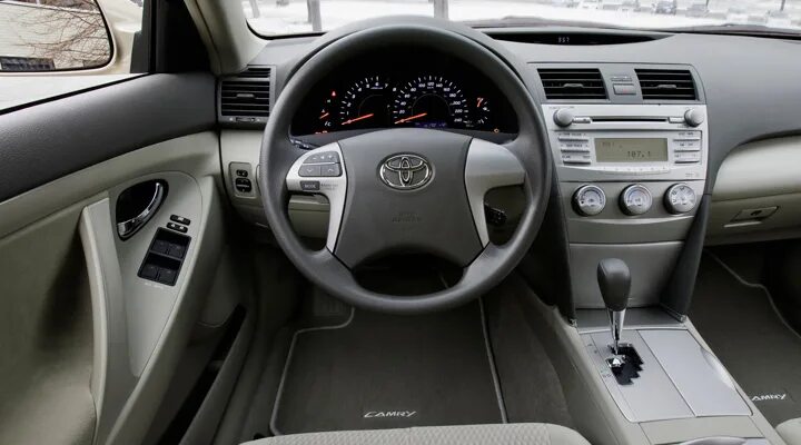 Toyota camry фото салона Автомагнитола Incar TMX-2211-3 - штатная магнитола Toyota Camry 06-11 купить в и