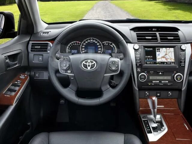 Toyota camry фото салона Тойота Камри 2012 года на газу на любой срок, бизнес, премиум, Toyota Camry, пер