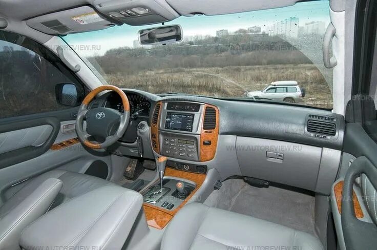 Toyota land cruiser салон фото Land Cruiser 100. � � � � � � � � � � � � Land cruiser, Toyota cars, Toyota