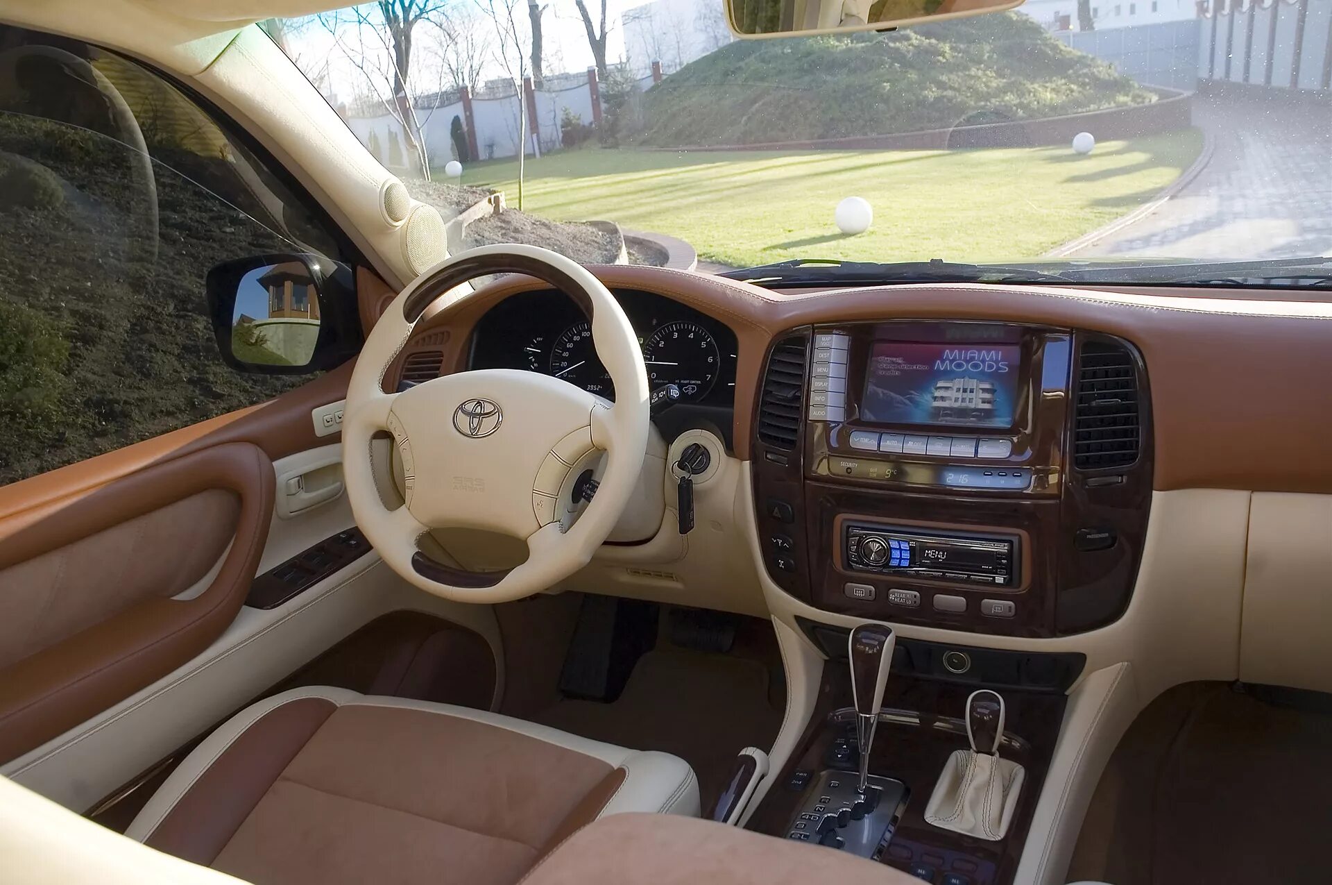 Toyota land cruiser салон фото Toyota Land Cruiser (о старой работе) - DRIVE2
