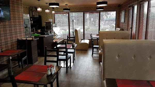 Trefiloff лесная ул 1в стр 2 фото Trefiloff-Cafe, + 7 423 266-60-14, Лесная ул., 1в, Владивосток, Приморский край,