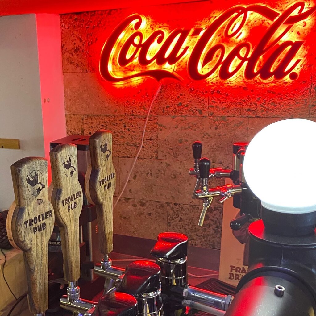 Troller pub таманская ул 24 анапа фото Больше не работает: Troller pub, бар, паб, Краснодарский край, Анапа, улица Пушк