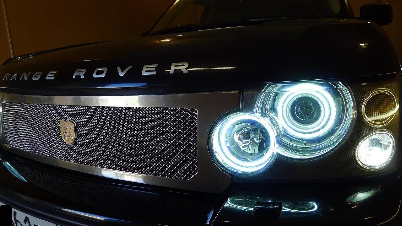 Tugella тюнинг фар Land Rover Range Rover замена ангельских глазок в фаре Тюнинг фар - YouTube
