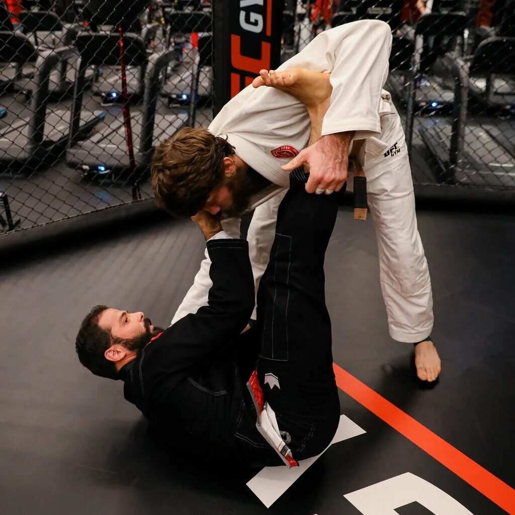 Ufc gym ул генерала иванова 1 фото Ufc Gym, фитнес-клуб, ул. Генерала Иванова, 1, Сургут - Яндекс Карты