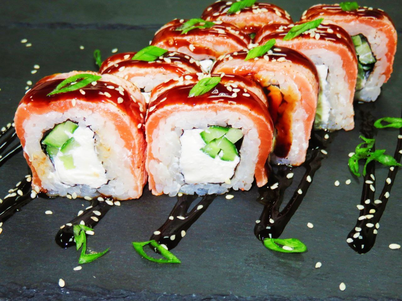 Unagi rolls московская ул 2 владикавказ фото Опаленный Лосось