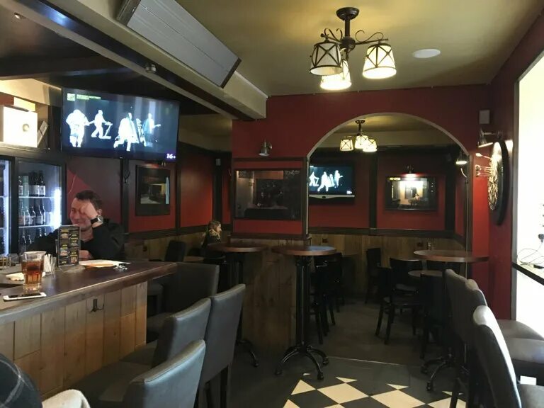 Underdog октябрьская ул 19г фото Panorama: Underdog, pub, bar, Москва, Климентовский переулок, 14 - Yandex Maps