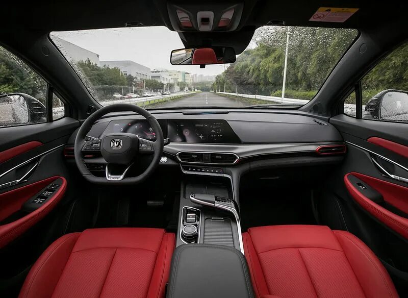 Uni t фото салона Changan UNI-T Купить Купить Чанган у дилера Автоцентр Химки