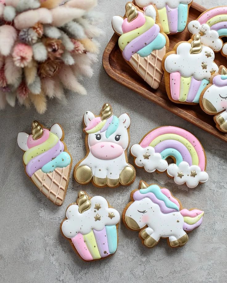 Unicorn печенье сахарное 105г фото Unicorn Украшенное сахарное печенье, Кексы единорога, Торты на детский день рожд