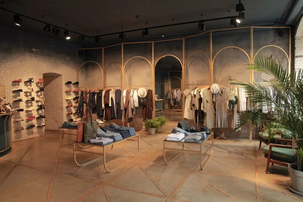 Unique fabric большая садовая ул 5 фото Панорама: Unique Fabric, магазин одежды, Литейный просп., 61, Санкт-Петербург, Р
