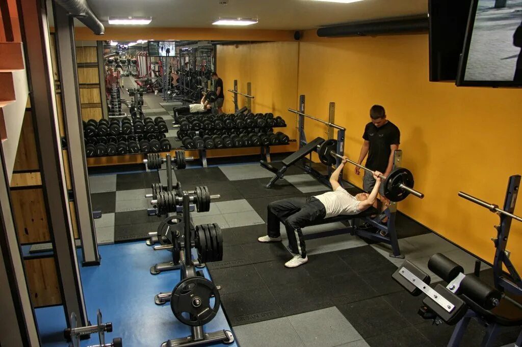 Urban gym первомайская ул 1 фото Urban Gym, фитнес-клуб, Первомайская ул., 1, Глазов, Россия - Яндекс.Карты