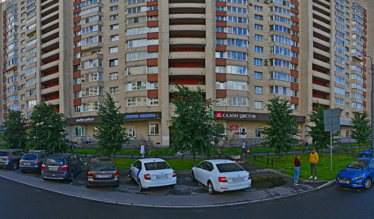 Urban ул савушкина 18 11 фото Магазин "Улыбка радуги, сеть магазинов косметики и товаров для дома" в Санкт-Пет