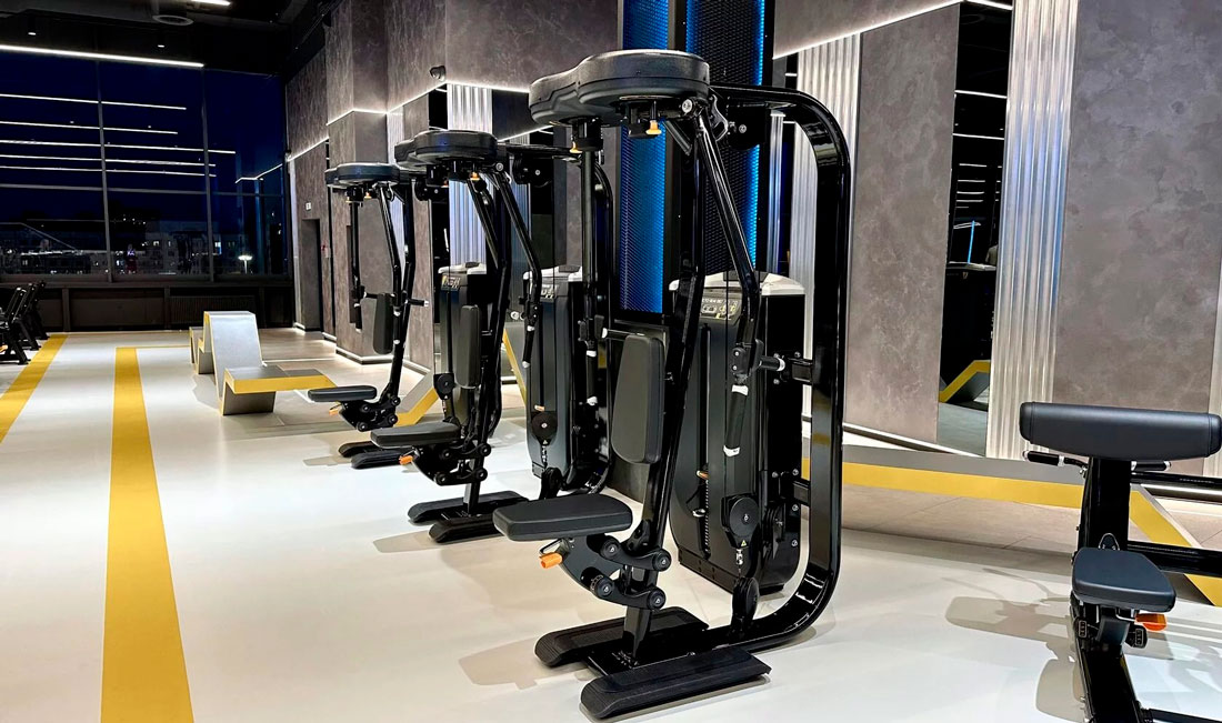Urbanfit просп просвещения 80 корп 1 фото Тренажеры Matrix в фитнес-клубе "Urban Fit", г. Санкт-Петербург Профессиональные