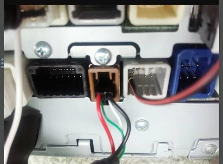 Usb подключение магнитолы андроид USB в NSDD W61 - Toyota Prius (30), 1,8 л, 2011 года автозвук DRIVE2