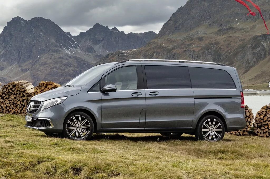 V класс фото Mercedes-Benz V-Class 250 d AT L3 AVG Collection 4Matic 190 л.с., дизель в лизин