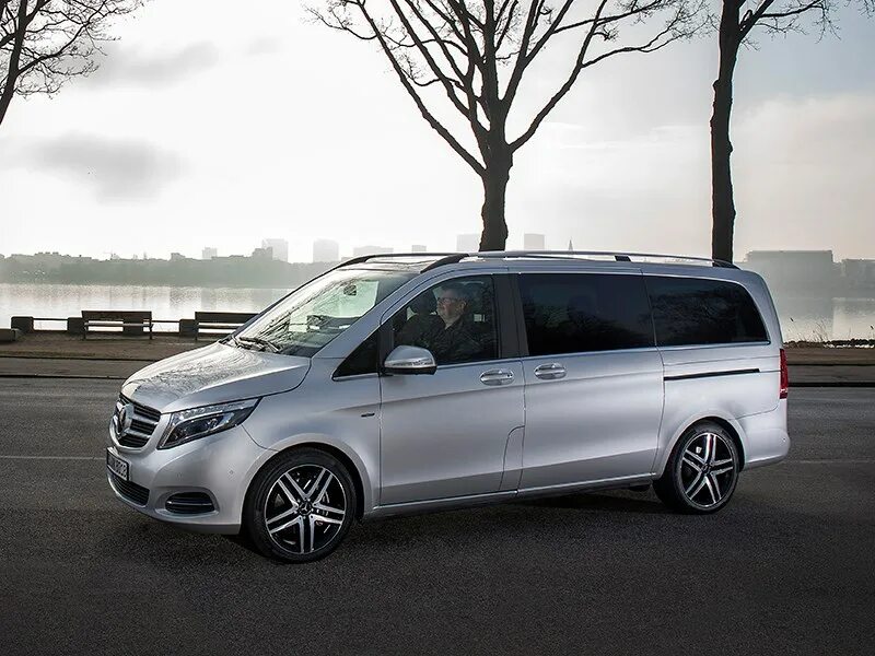 V класс фото Фото Mercedes-Benz V-Class (2014 - 2019) поколение III - Mercedes-Benz V-Klasse 